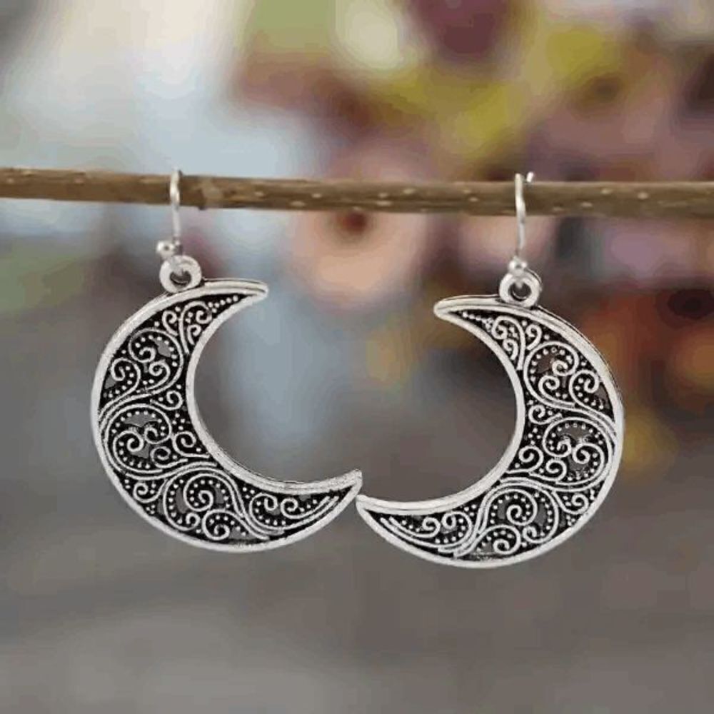 Crescent Moon Filagree Design Silver Dangle Earrings